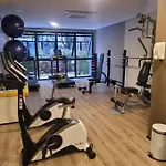Studio Novo Otima Localizacao Com Academia